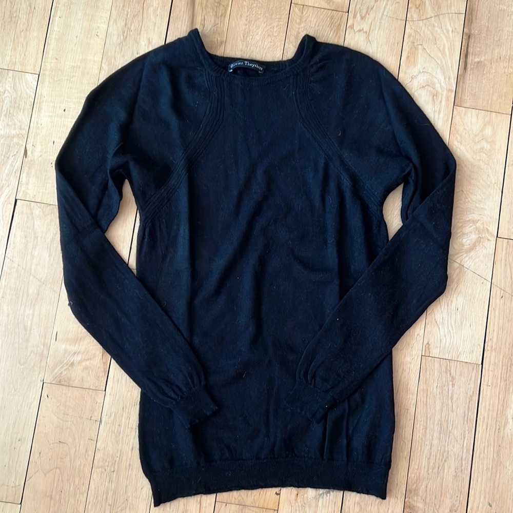 Oliver Theyskens Sweater Sz 42